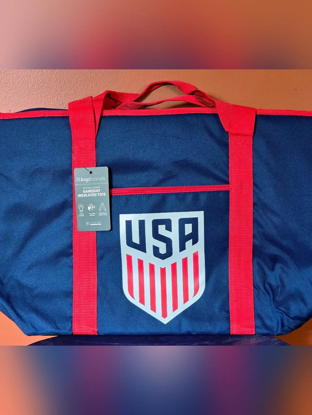 New FIFA World Cup 2026 Gameday Insulated Tote, USA Mens Soccer 922-84GT-25S
